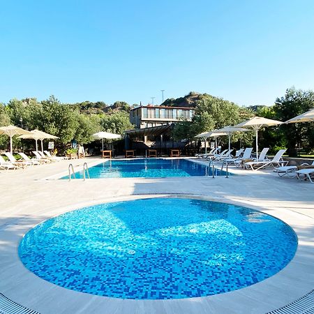 Assos Park Hotel Exterior photo