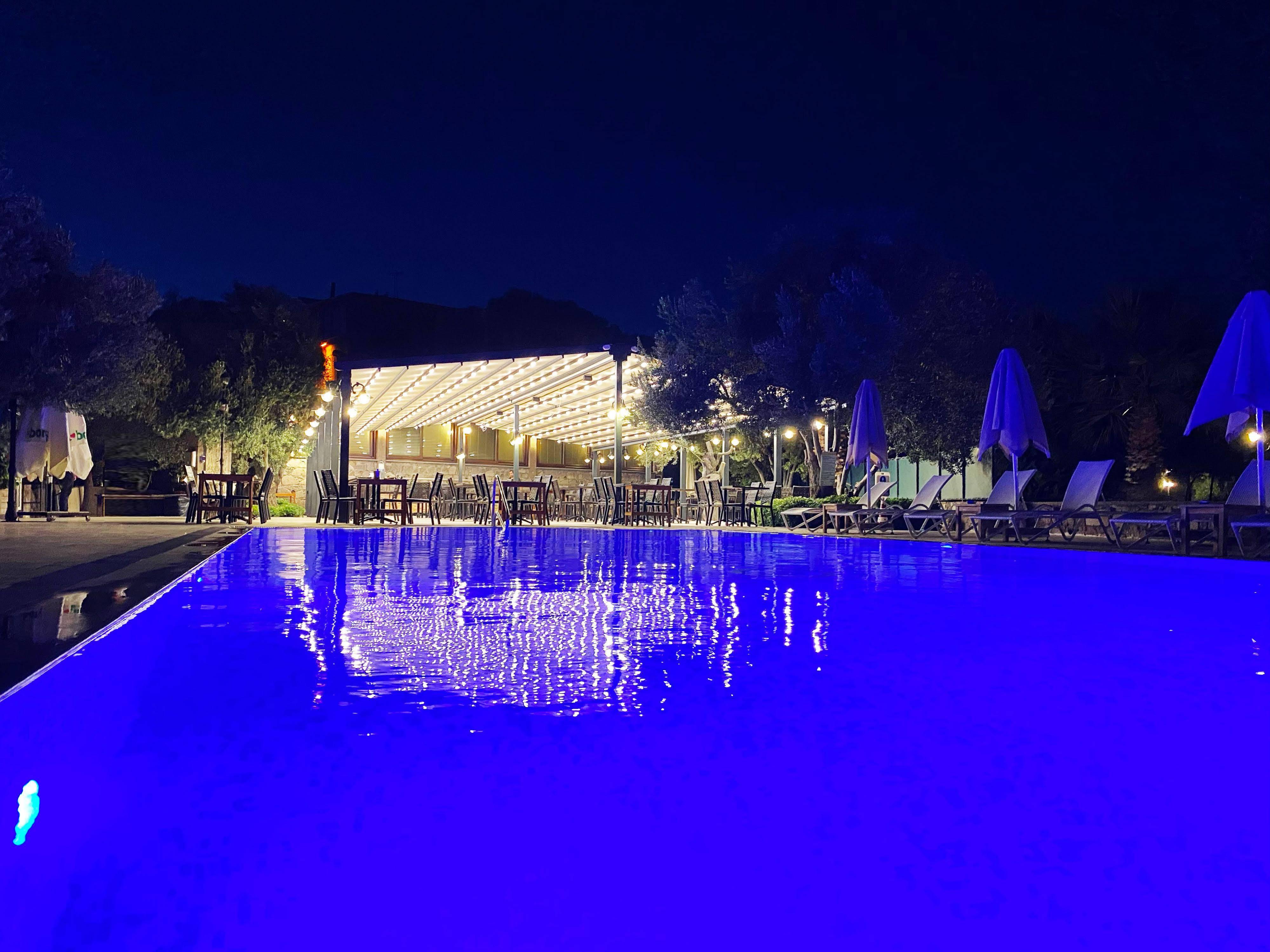 Assos Park Hotel Exterior photo