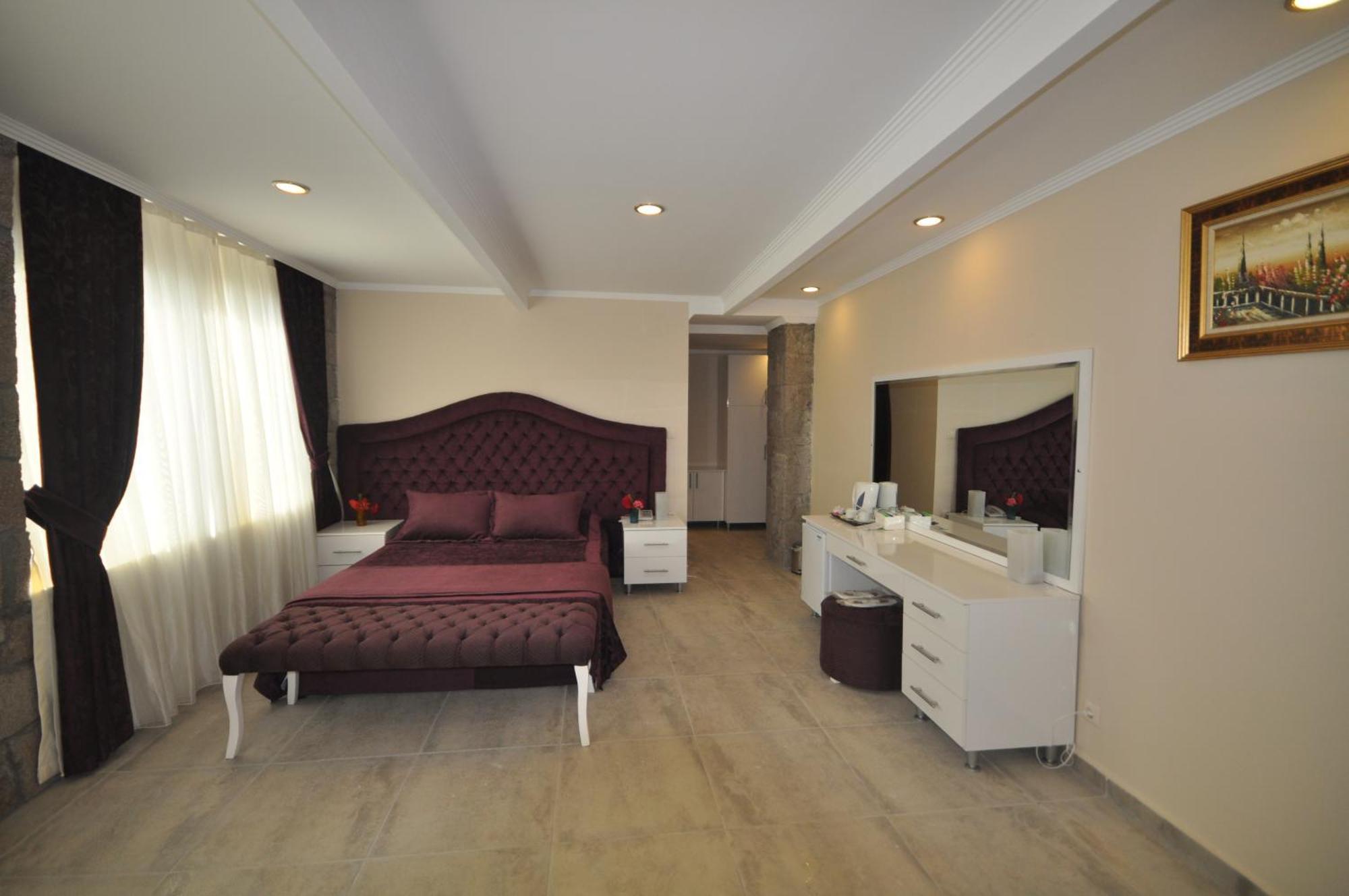 Assos Park Hotel Exterior photo